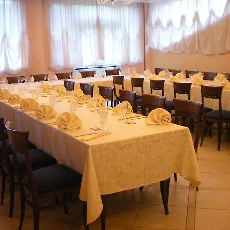 La Buona Forchetta - S. Anna فندق 3*