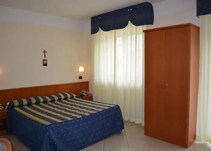 Hotel La Buona Forchetta - S. Anna 3*
